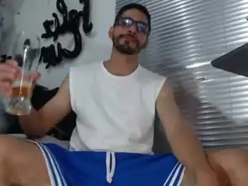 Chaturbate Sex Chat of kratoswolf