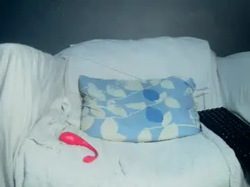 Chaturbate Nude Webcam of luvu4everxxx