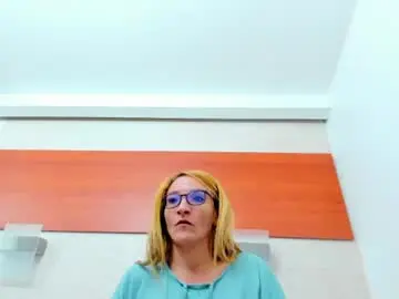 Chaturbate Adult Video Chat of maddy_cartter