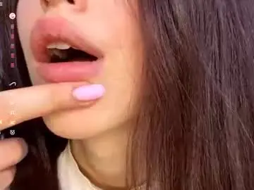 Chaturbate Live Sex Cam of brendelle