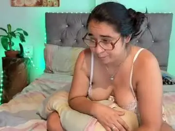Chaturbate Free Porn Cam of estrellajunior