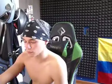 Chaturbate Watch Live Sex Cams of gymbro42