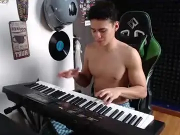 Chaturbate Nude Webcam of gymbro42