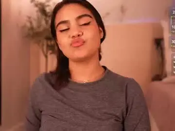 Chaturbate Free Live Porn of ivyellis
