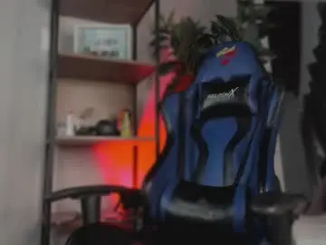 Chaturbate Live Sex Cam of novawheeler