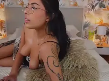 Chaturbate Free Porn Cam of royalechloe