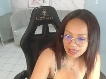 Chaturbate Best live sex cam show of valerytp