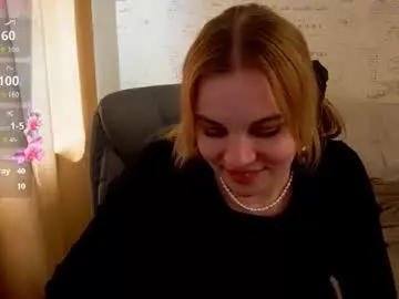 Chaturbate Best live sex cam show of glow_margo