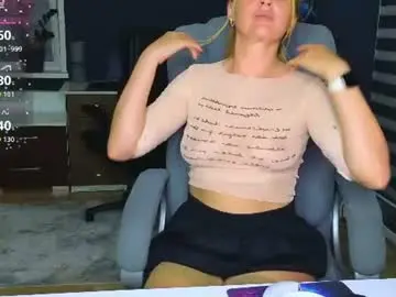 Chaturbate Adult Video Chat of karinadeniss