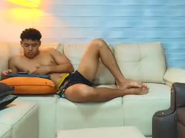 Chaturbate Adult Video Chat of oliver_evans_19