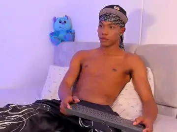 Chaturbate Live Sex Cam of randy_connor9