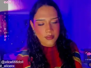 Chaturbate Live Sex of alice666doll