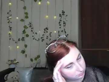 Chaturbate Nude Webcam of alicia_side_red