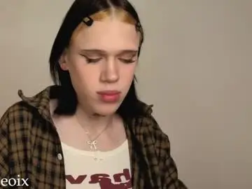 Chaturbate Sex Cam of mun_poli