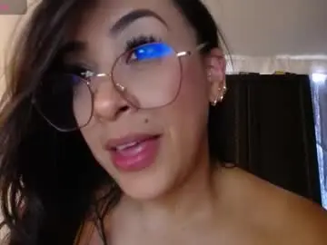 Chaturbate Free Porn Cam of _andrea_gomez1
