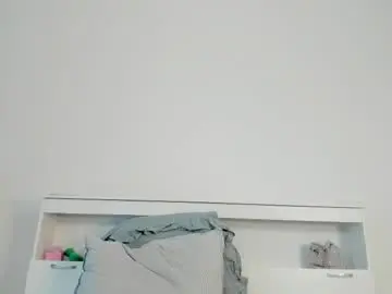 Chaturbate Live Sex Cam of crystalnut