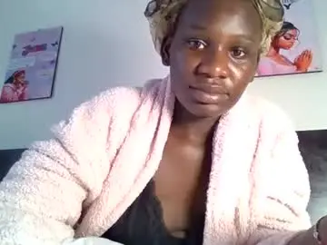 Chaturbate Free Live Porn of ebonyy_daddysgirl