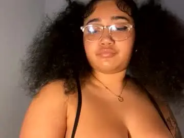 Chaturbate Nude Webcam of dayqueen1