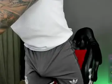Chaturbate Sex Chat of boyc02_
