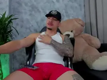 Chaturbate Best live sex cam show of boyc02_