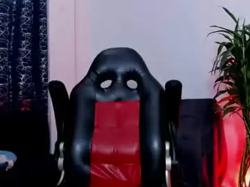 Chaturbate Live Sex Cam of boyc02_