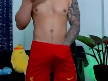 Chaturbate Sex Cam of boyc02_