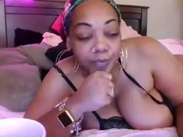 Chaturbate Best live sex cam show of brownroundrenee