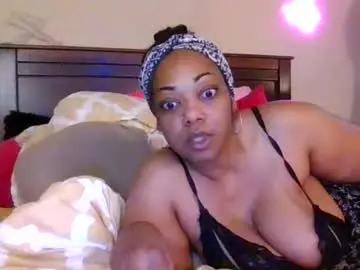 Chaturbate Watch Live Sex Cams of brownroundrenee