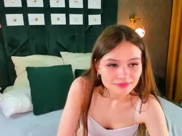 Chaturbate Live Sex Cam of enigmatic_ella