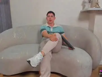 Chaturbate Free Live Porn of johan_williams_07