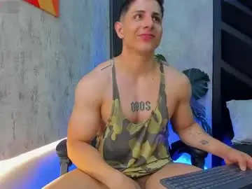 Chaturbate Live Sex Cam of johan_williams_07