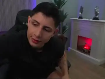Chaturbate Free Porn Cam of johan_williams_07