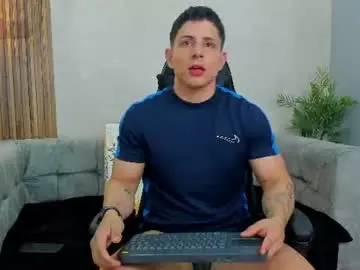Chaturbate Live Sex of johan_williams_07