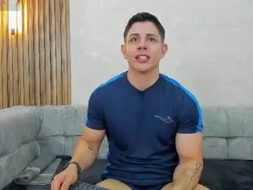 Chaturbate Best live sex cam show of johan_williams_07