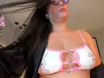 Chaturbate Free Live Porn of ninamichelle_