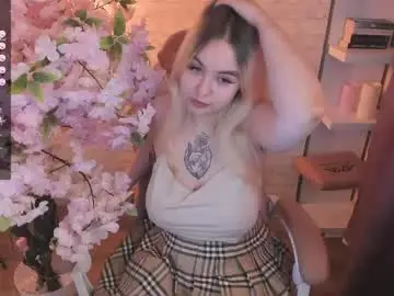 Chaturbate Adult Webcam of green_eyes_twinkl
