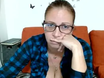 Chaturbate Free Live Porn of lady_hellena