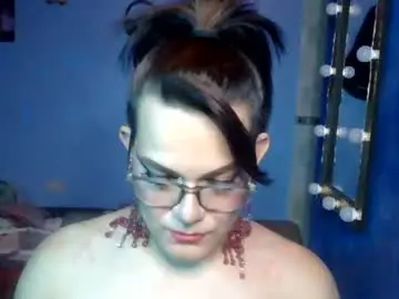 Chaturbate Live Porn of vivikic25