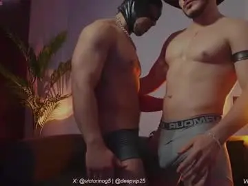 Chaturbate Free Porn Cam of eroswolfs