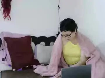 Chaturbate Free Live Porn of mauroluxandra