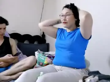 Chaturbate Free Porn Cam of mauroluxandra