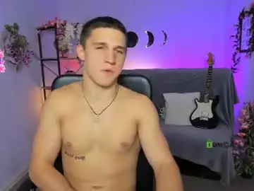 Chaturbate Best live sex cam show of dylan_knight