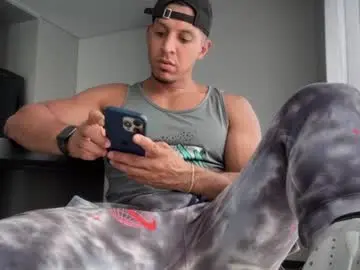 Chaturbate Nude Webcam of frank_heaven_shore