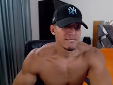 Chaturbate Free Porn Cam of frank_heaven_shore