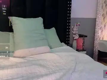 Chaturbate Best live sex cam show of naughtyymommyyy