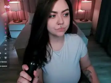 Chaturbate Sex Cam of ashton_heidi
