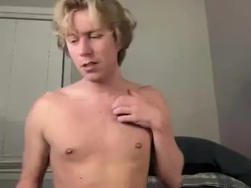 Chaturbate Free Live Porn of clydeaustin