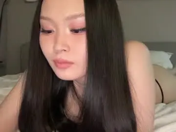 Chaturbate Live Sex Cam of jennie_yung