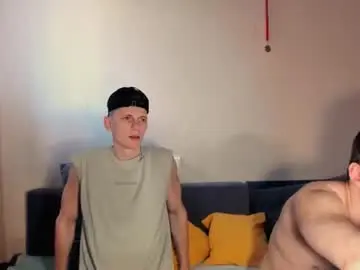 Chaturbate Watch Live Sex Cams of kevin_hornyyy