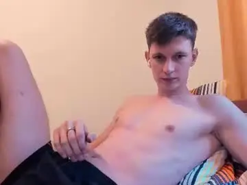 Chaturbate Adult Webcams of kevin_hornyyy